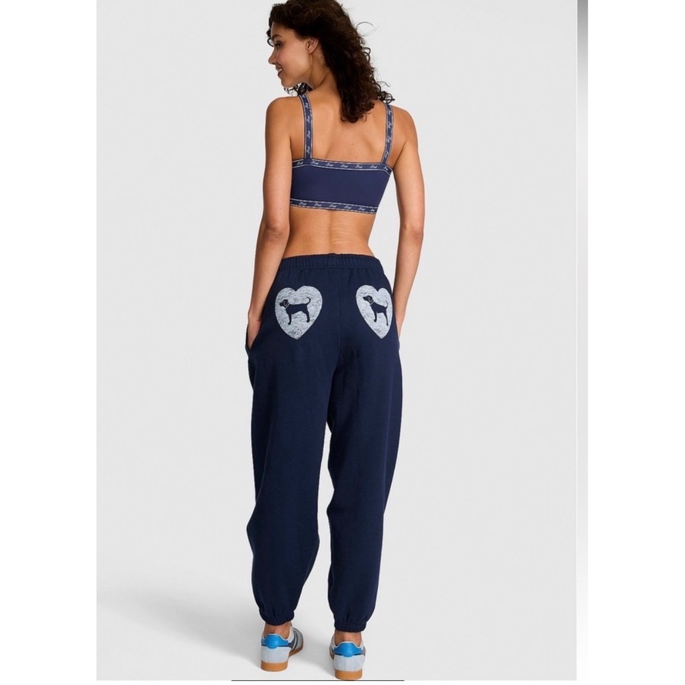 PINK Victoria's Secret Navy Blue Heart Dog Graphic Jogger Sweatpants Large